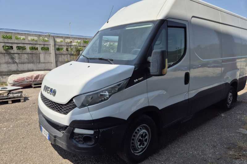 OmecoHub - Immagine IVECO 35S13